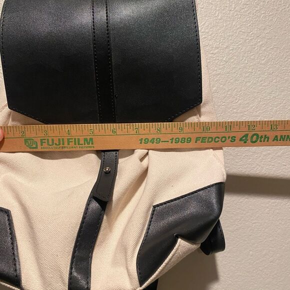 Deux Lux Faux Leather Backpack Bag cream and black - Picture 11 of 12